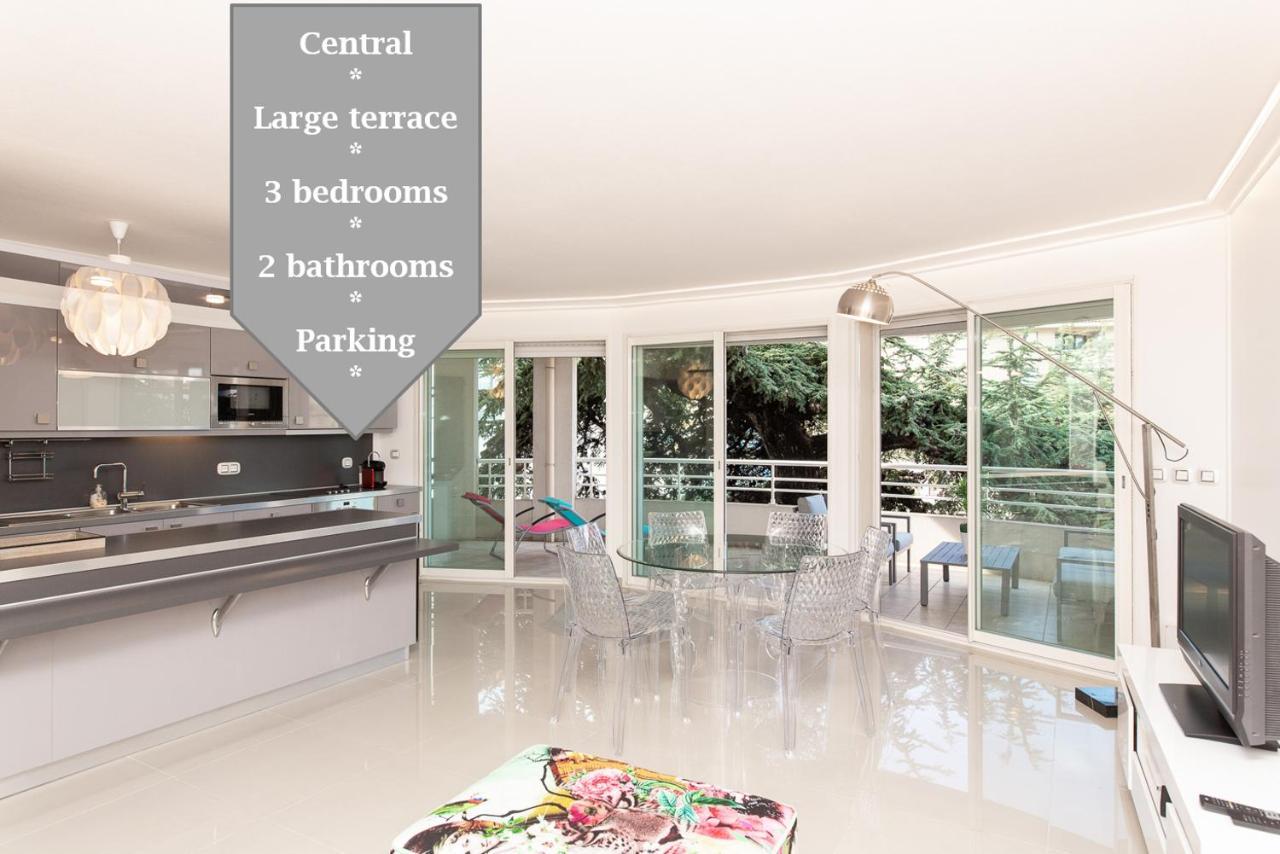 Martinez Hotel Area: Modern 3 Bedrooms W Terrace — hotel in Cannes