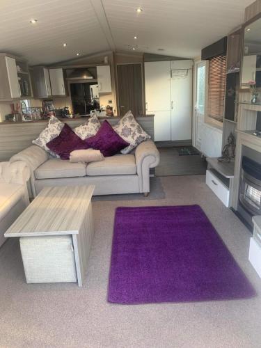 Haven Lakeland 3 Bed Luxury Caravan — hotel in Flookburgh