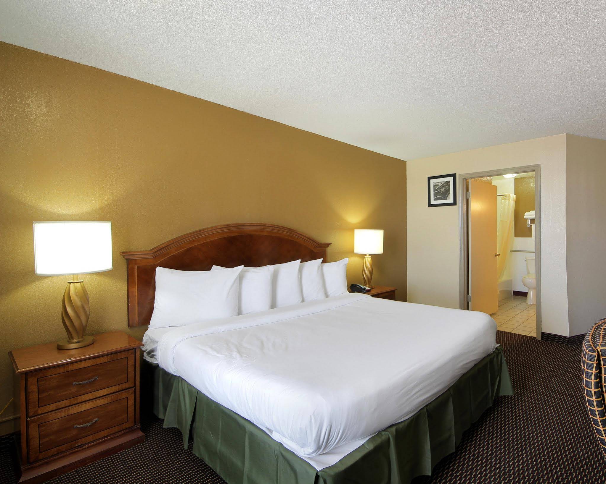 Quality Inn Shawnee - photo 24