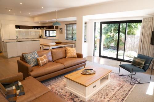Sealy Street Studio Lake Tekapo — 4-Star Luxury Hotel in Lake Tekapo, New Zealand