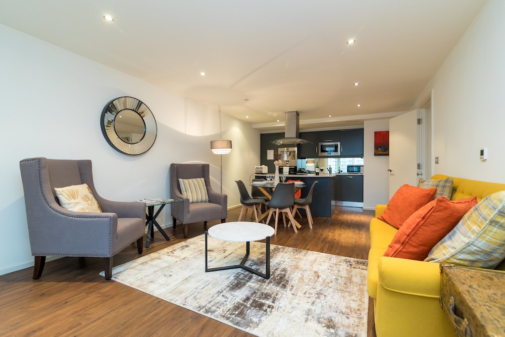 Austin David Apartments Stylish — 4-Star Luxury Hotel in London, United Kingdom