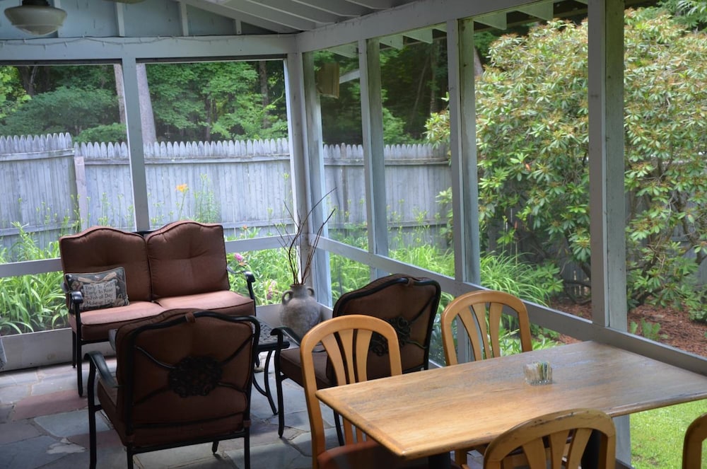 Cornwall Inn and Lodge - photo 52