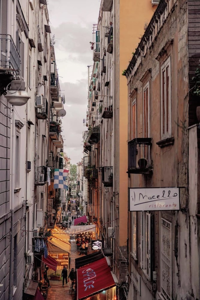 Da Celeste - carbon neutral hotel in Naples