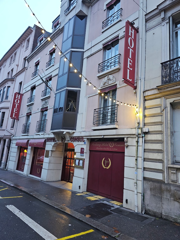 Hôtel 1er Consul Rouen in Rouen, France