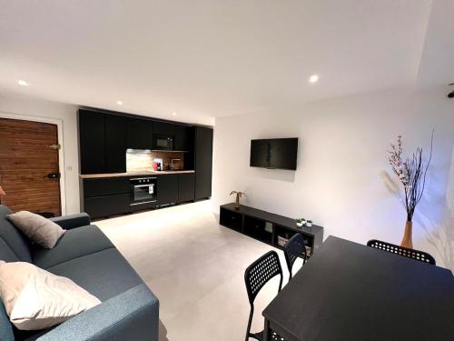2 Pcs Plein Coeur Ville Palace Festivals Port Plages - carbon neutral hotel in Cannes