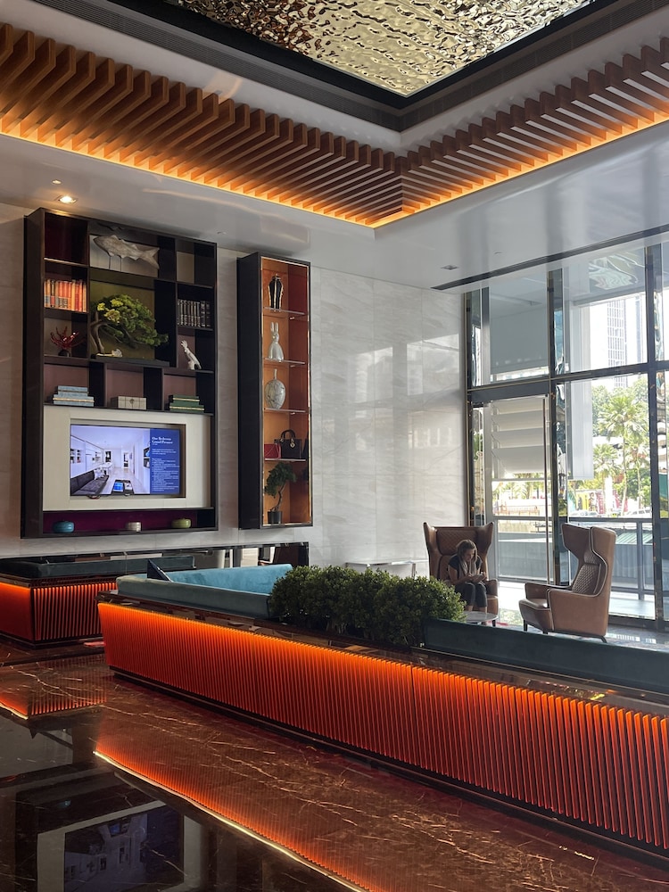 Platinum Suites Tower 2 KLCC — Kuala Lumpur — photo 2