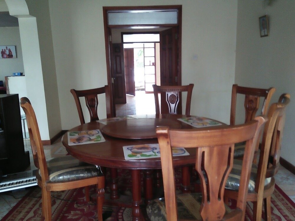 Family Dining