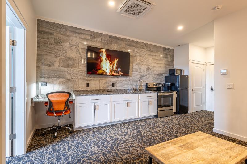 Stone Park — 4-Star Luxury Hotel in Ellsworth, United States