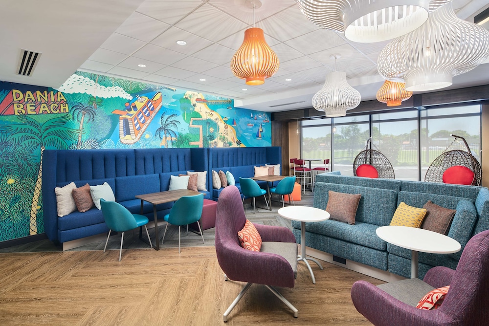 Tru By Hilton Ft. Lauderdale Airport - photo 2