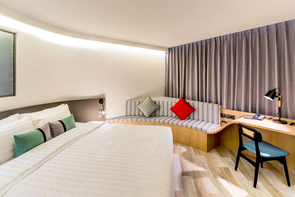 Premier Room