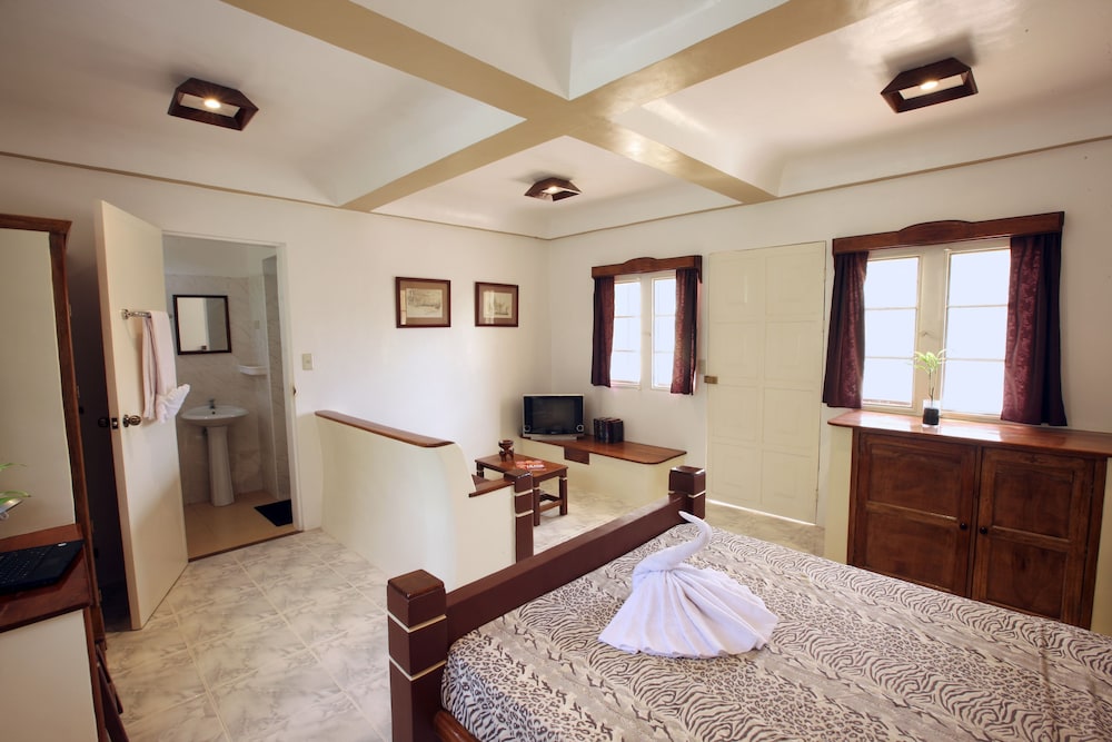 Guindulman Bay Tourist Inn — Guindulman — photo 5