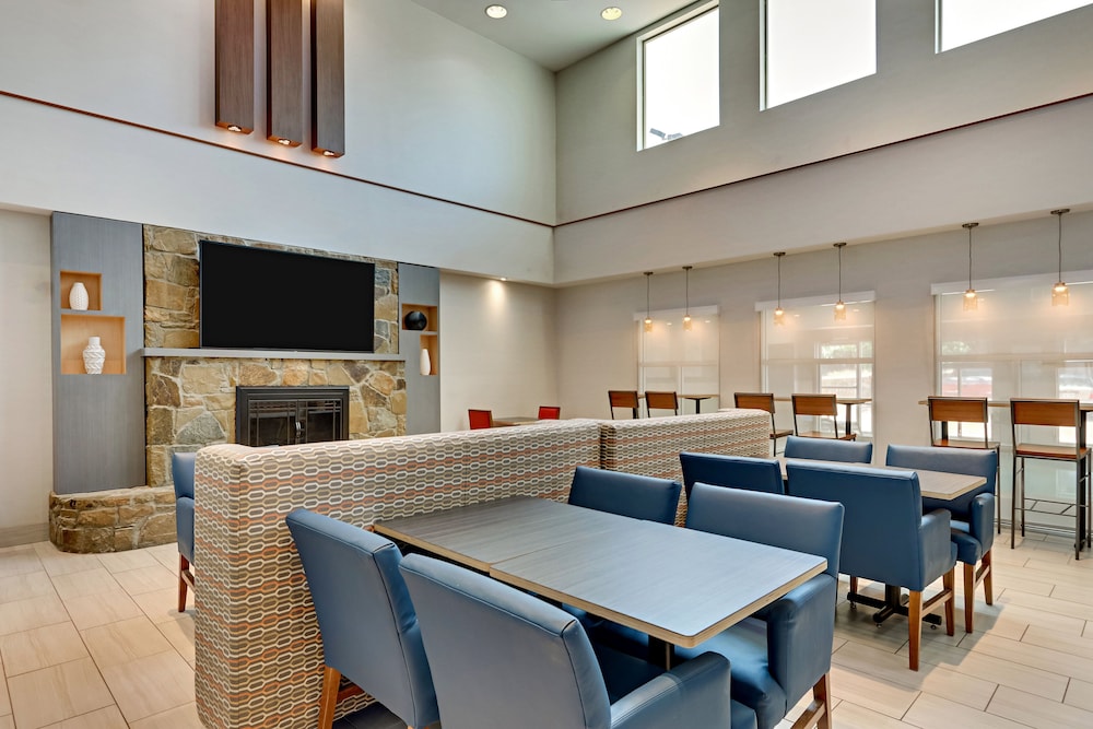 Holiday Inn Express Hotel & Suites Weatherford by IHG - photo 67