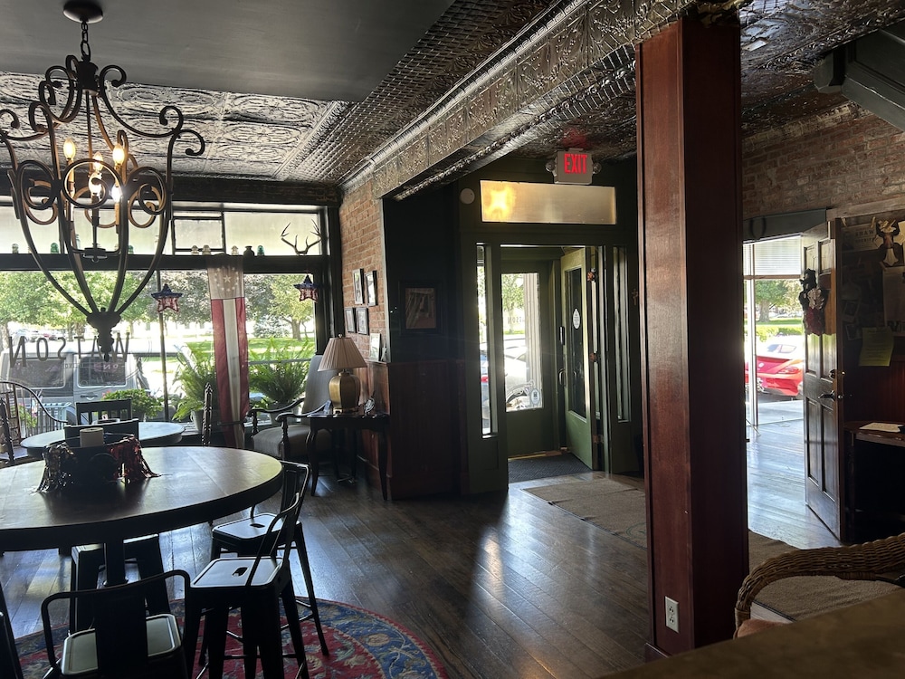 William Watson Hotel - photo 9