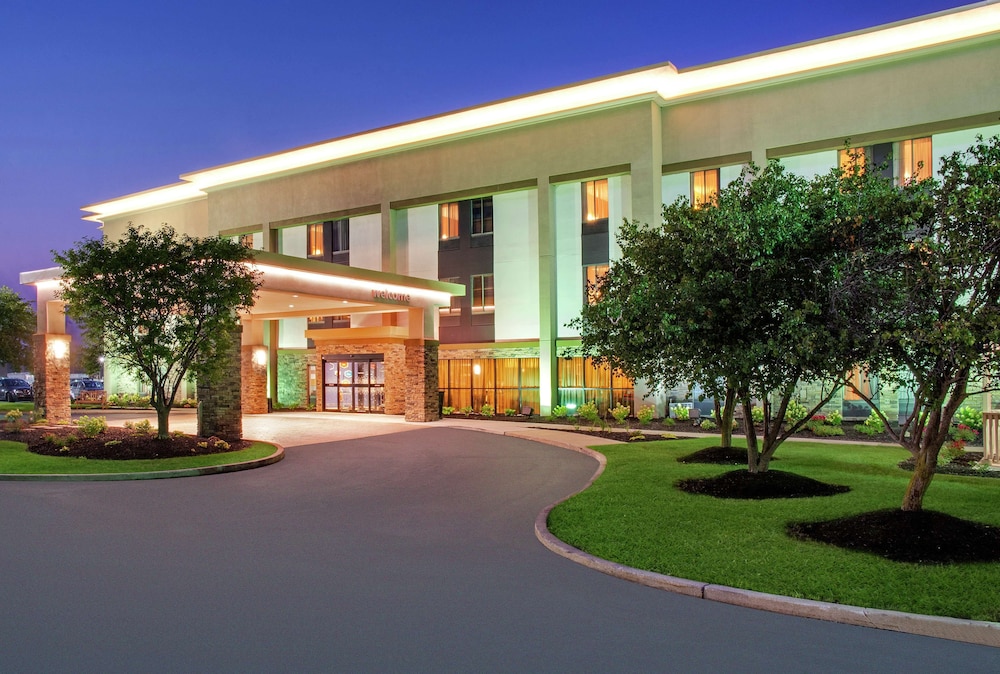 Hampton Inn by Hilton Merrillville - featured photo