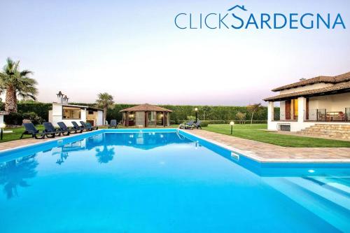 Alghero Villa Claire de Lune con piscina privata — 4-Star Luxury Hotel in Alghero, Italy