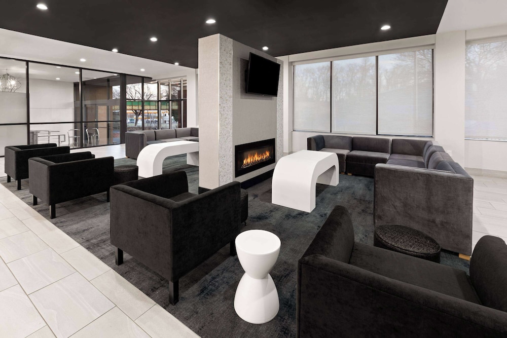 La Quinta Inn & Suites Washington DC Capital NoMA - photo 4