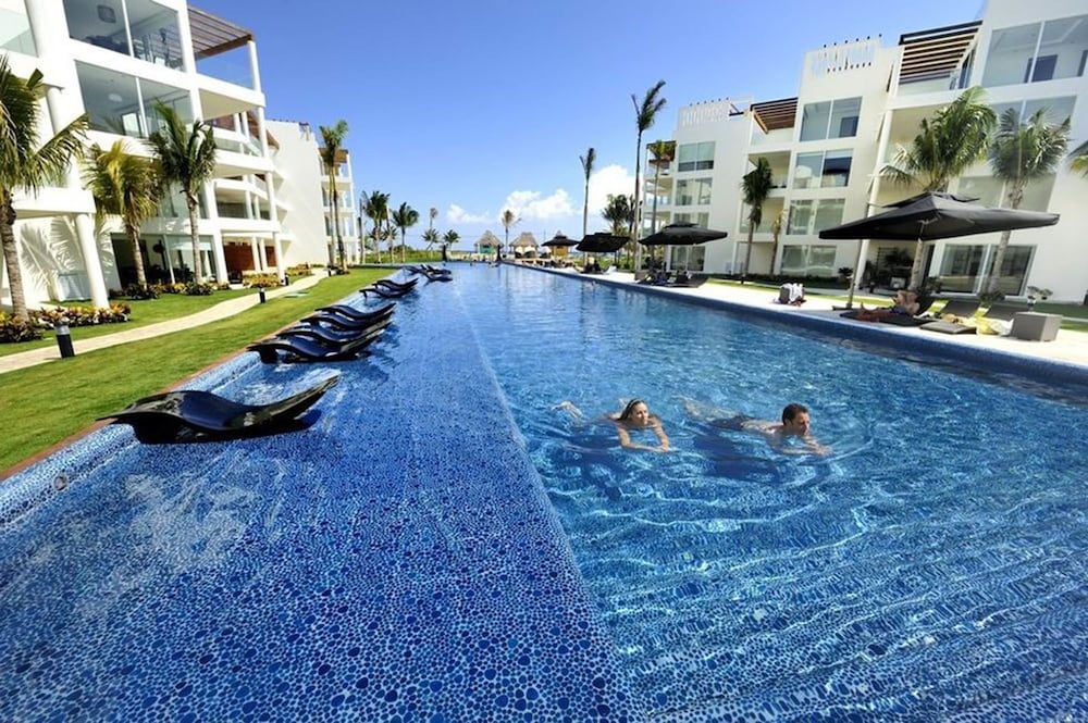 Elements 206 by Tripintravel — 4-Star Luxury Hotel in Playa Del Carmen, Mexico
