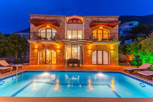Villa Meltem — 4-Star Luxury Hotel in Kalkan, Turkey