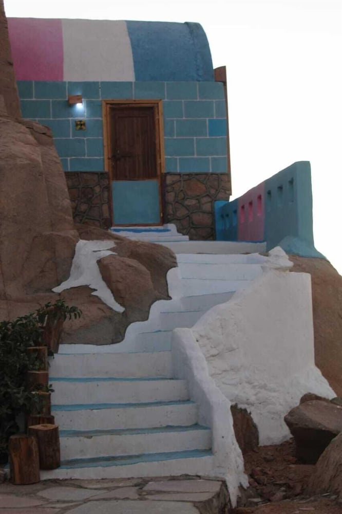 Ajilika — Aswan — photo 2