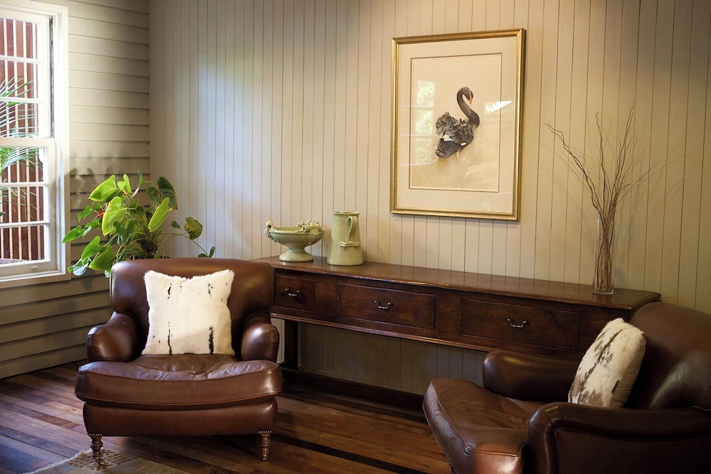 Solitaire Lodge — 5-Star Luxury Hotel in Rotorua, New Zealand