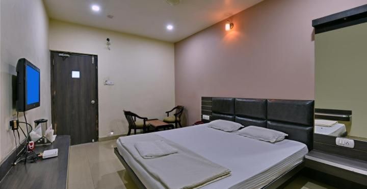 Hotel Saket Heritage — hotel in Raigarh