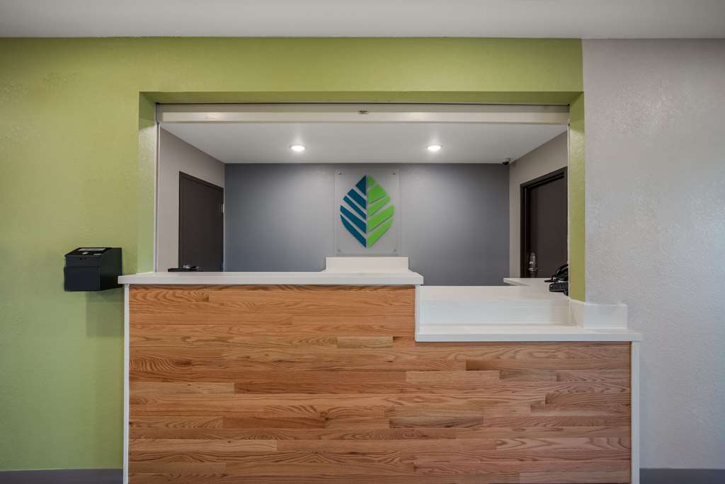 Woodspring Suites Milwaukee Menomonee Falls - photo 11