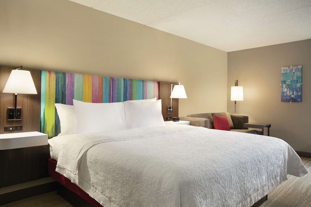 Hampton Inn Houston Brookhollow - photo 13