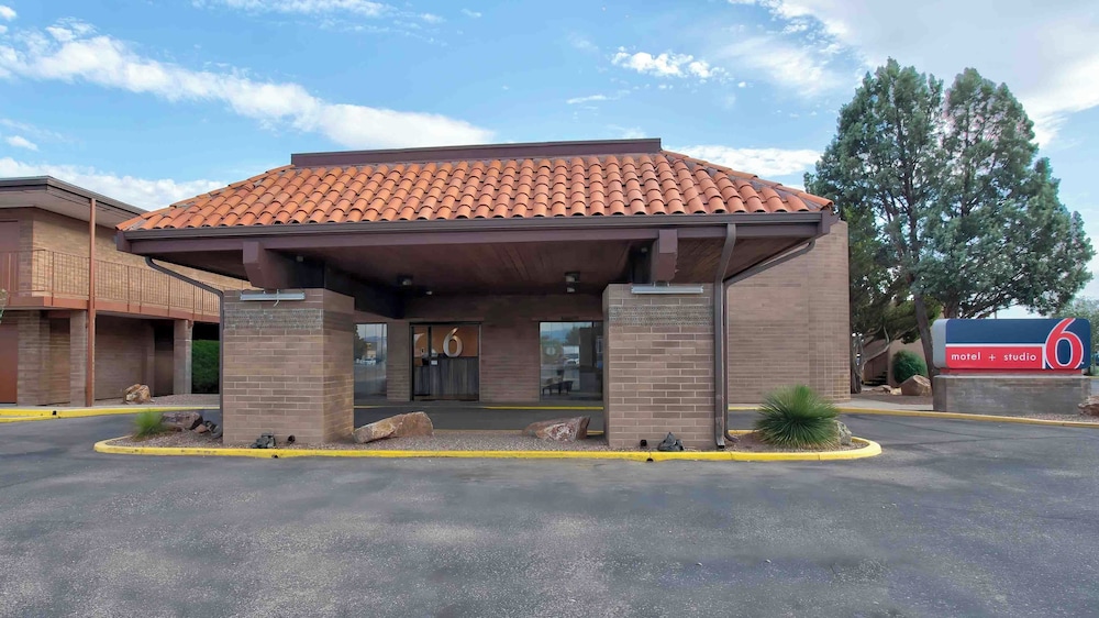 Motel6 Willcox AZ - photo 35
