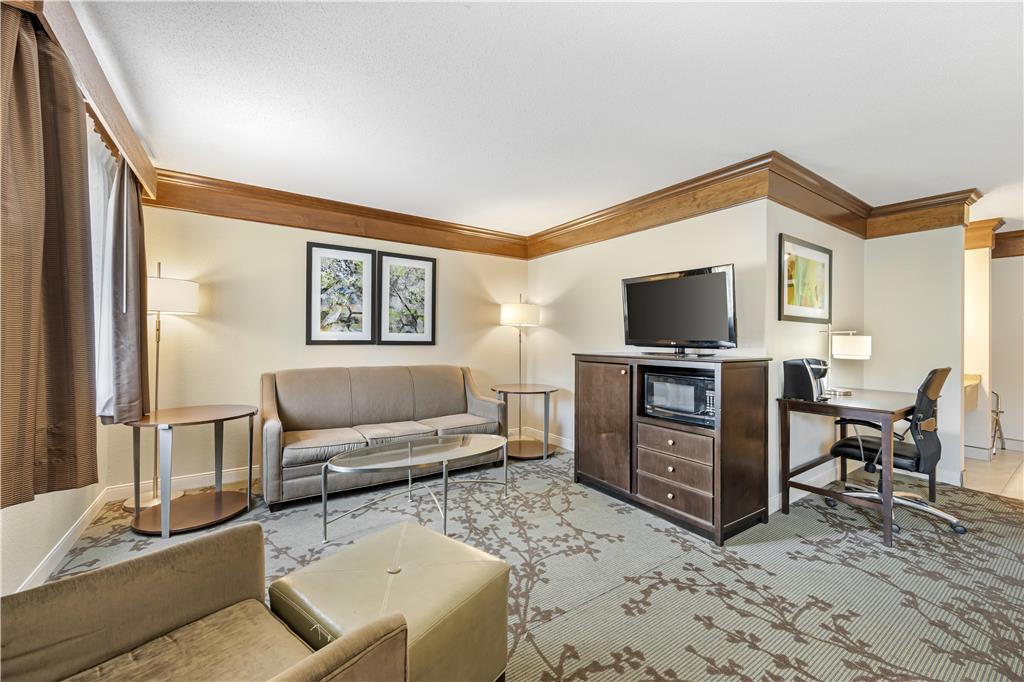 Best Western Black Hills Lodge - photo 12