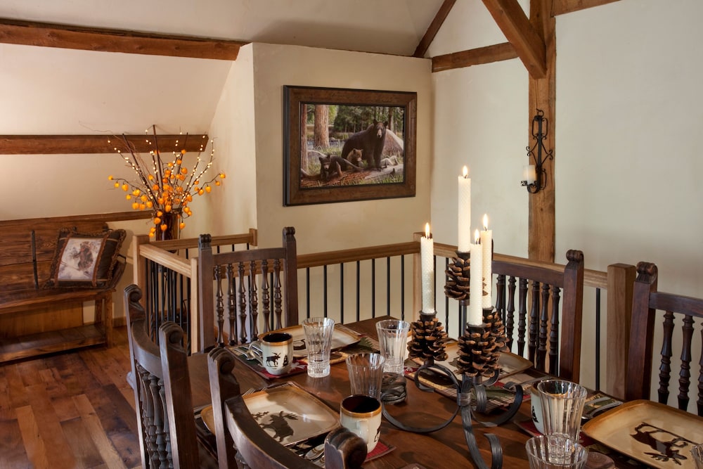 Cottam's Lodge by Alpine Village Suites - photo 13