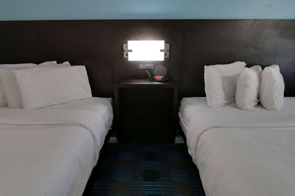 Travelodge by Wyndham Calhoun South I 75 - photo 14