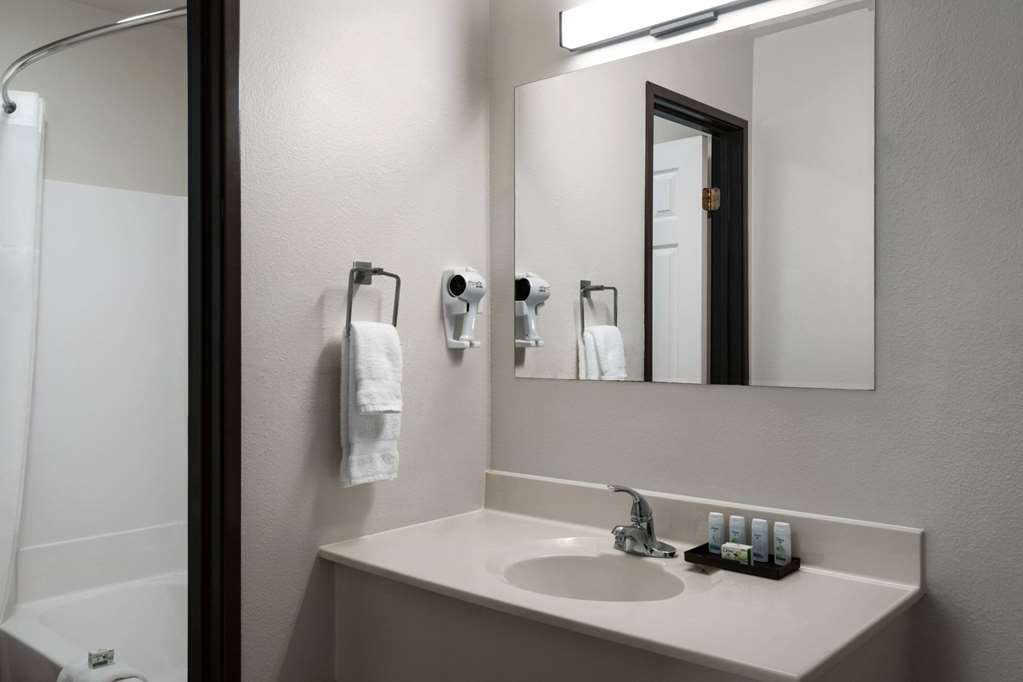 Travelodge by Wyndham Wall - photo 32