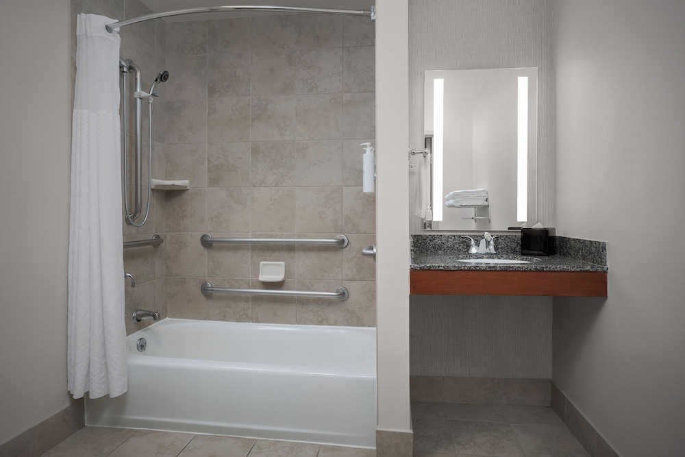 Hilton Garden Inn Denver Downtown - photo 43