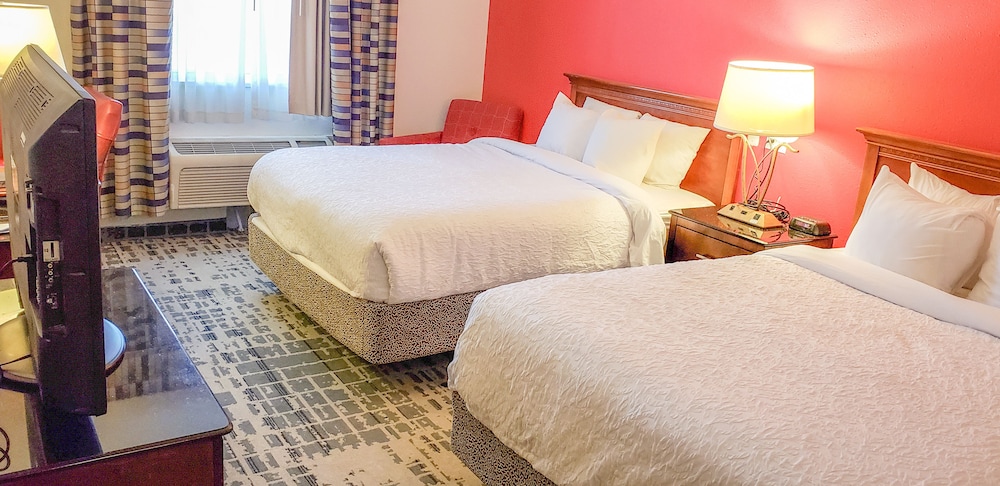 American Inn and Suites Ferndale - photo 12