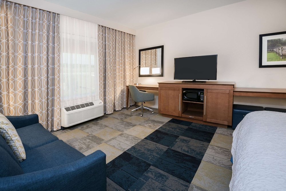 Hampton Inn & Suites San Antonio Brooks City Base - photo 14