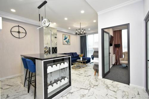 Infinity Luxury Apartment — 4-Star Luxury Hotel in Yerevan, Armenia