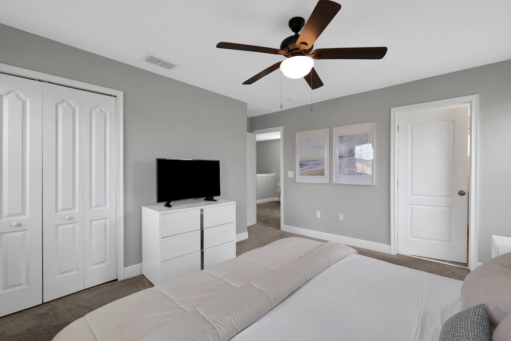 Balmoral Resort 166kb 4 Bedroom Home by RedAwning - photo 3