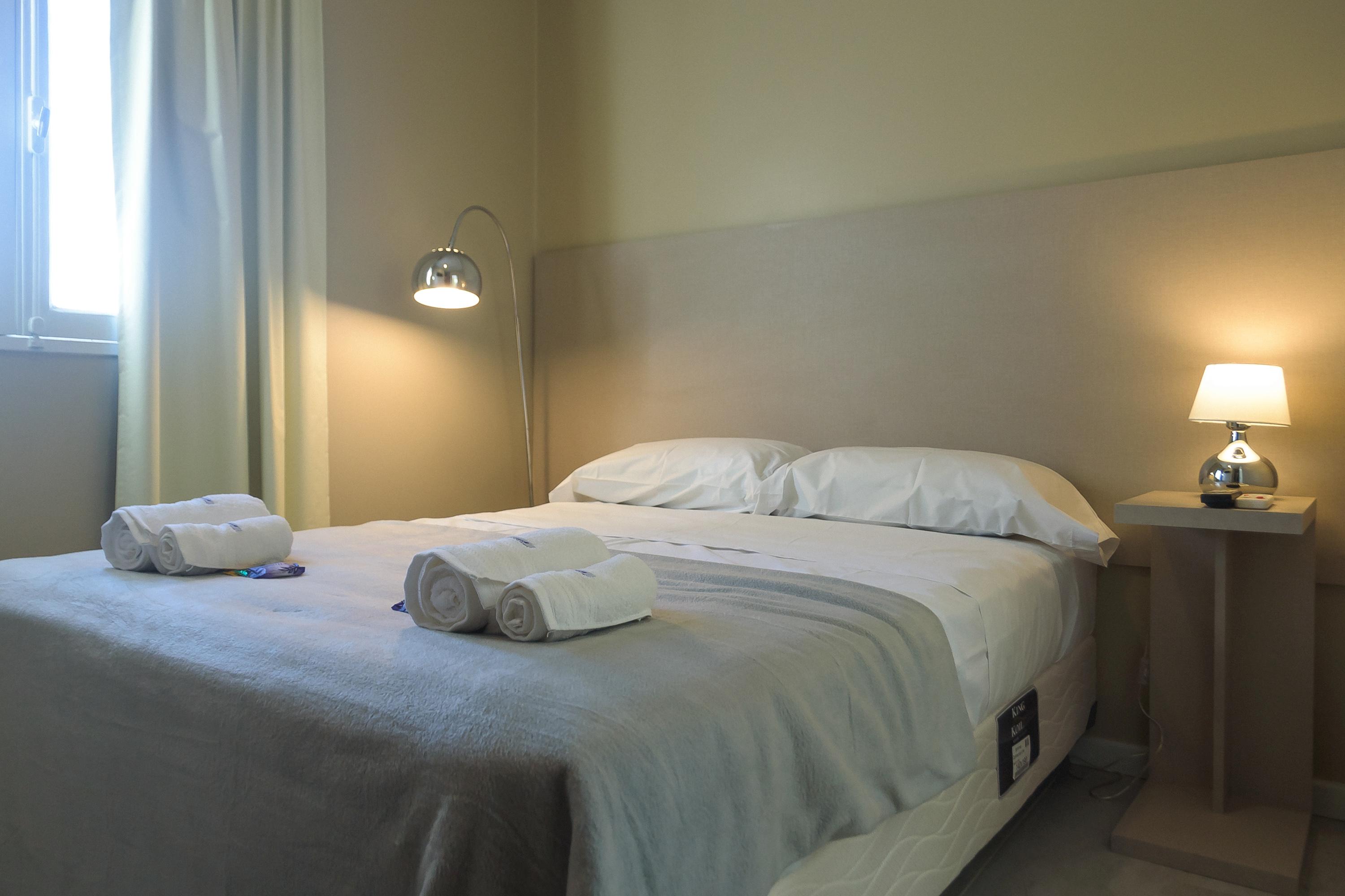 Alhambra Inn — San Juan — photo 4