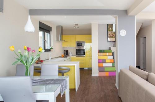 Villa Ribica — 4-Star Luxury Hotel in Makarska, Croatia