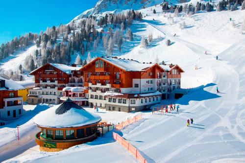 Superior Hotel Schneider Ski in & Ski out in Untertauern, Austria