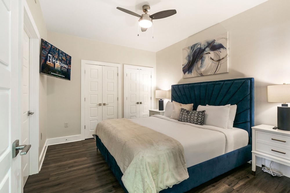 Mardi Gras Suites NOLA's 4BR Elegance - photo 166