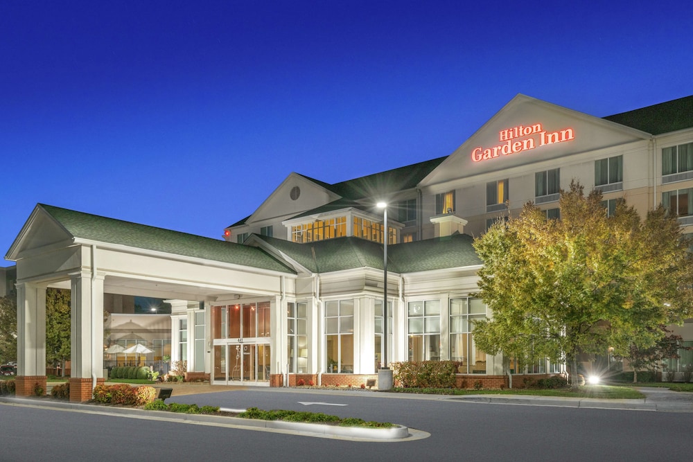 Hilton Garden Inn Richmond Airport - featured photo