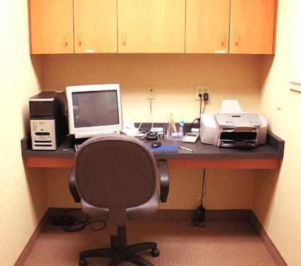 Hampton Inn Dublin - photo 40