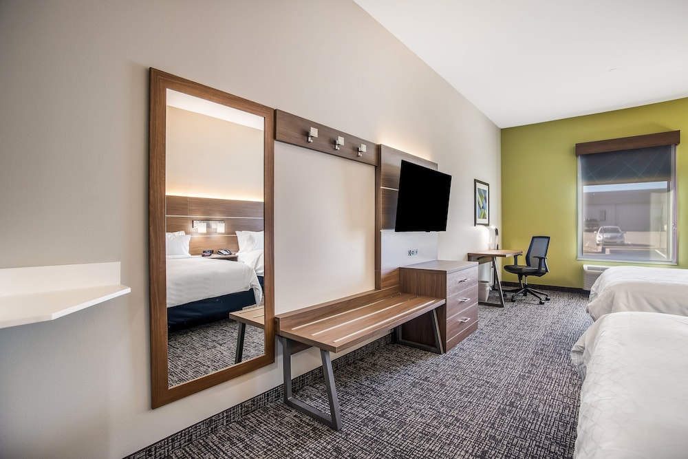 Holiday Inn Express & Suites Tulsa East Catoosa by IHG - photo 8