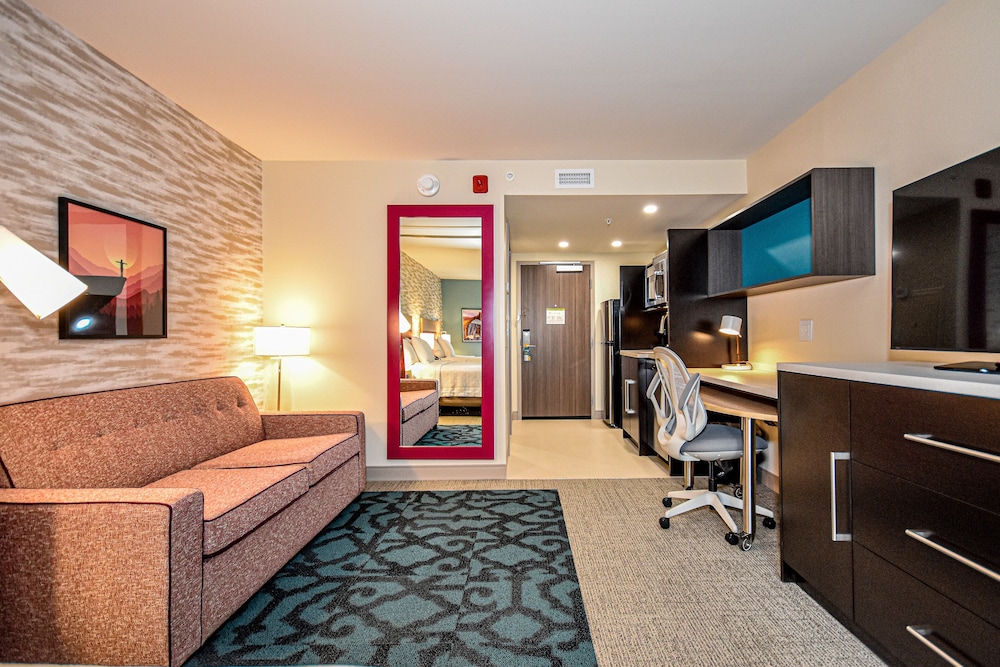 Home2 Suites by Hilton North Conway - photo 23