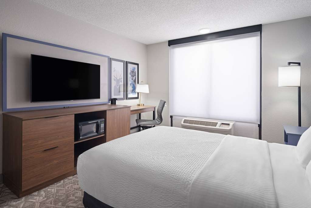 AmericInn by Wyndham Casper Event Center Area - photo 10