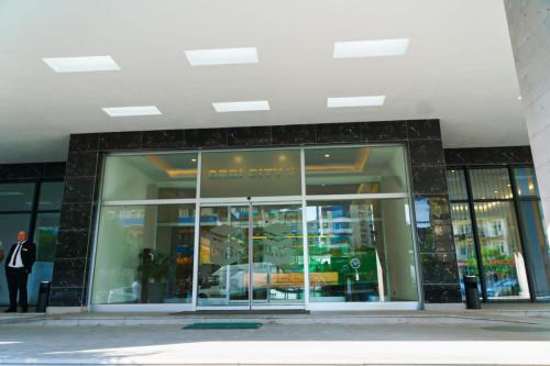 Apart Hotel Royal Sunset Batumi Sea View Resort