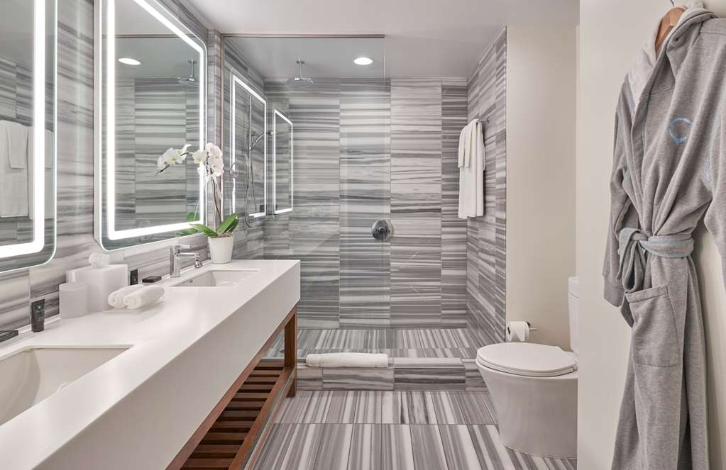 Hyatt Centric The Pike Long Beach - photo 11