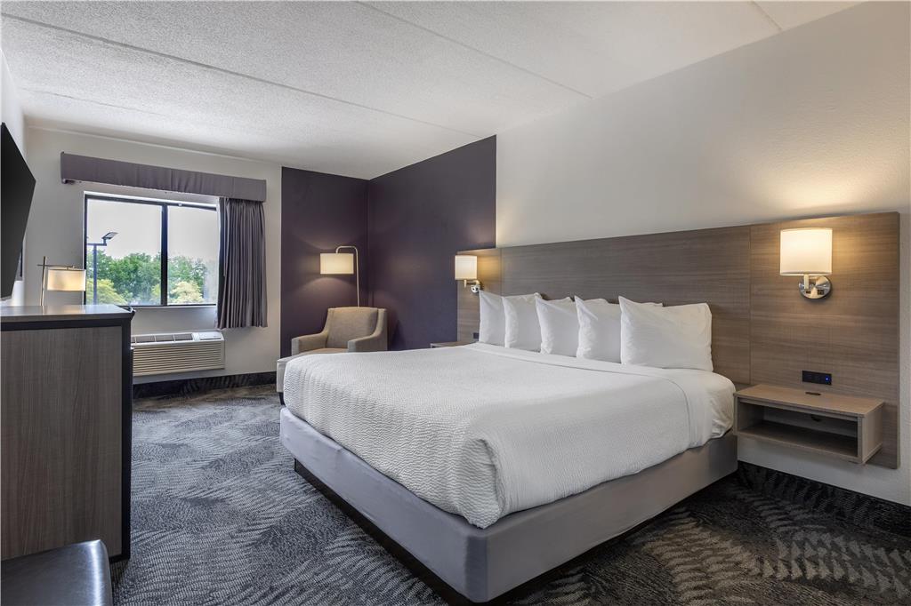 Best Western Bolingbrook Hotel - photo 6