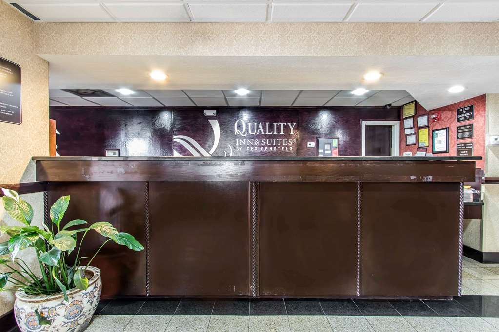 Quality Inn & Suites Memphis East - photo 6